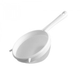 White Plastic Sieve - 15cm