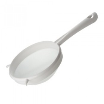 White Plastic Sieve - 19cm